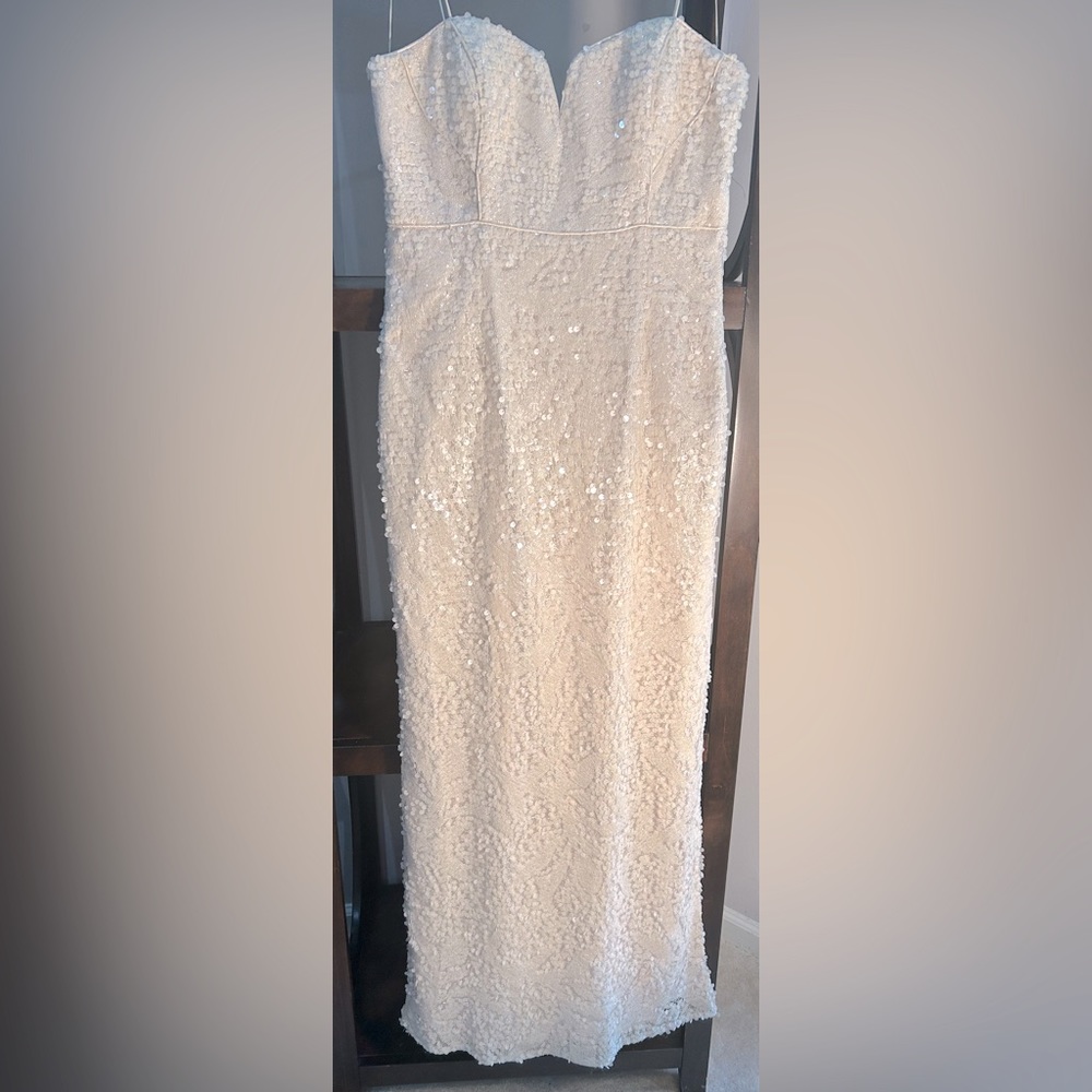 COPY - Women Dress: Aidan Mattox Dress 42 Perfect dress for a bride, or dinner